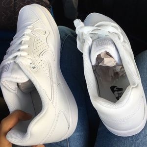 NIKE AIR FORCE ONES